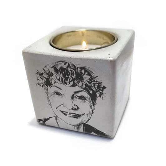 מעמד לנר עם תמונה